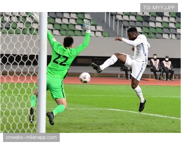雨战记忆:沧州雄狮与河南队泥泞中的一分 雨战记忆:沧州雄狮与河南队泥泞中的一分